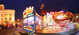 Rynek Leszno, karuzela bożonarodzeniowa, panorama wirtualna 360